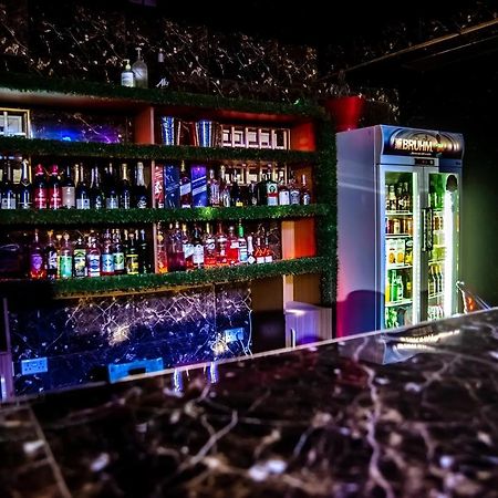 Homey Lodge Кумасі Екстер'єр фото