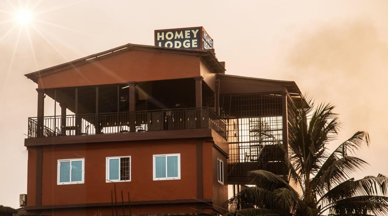 Homey Lodge Кумасі Екстер'єр фото