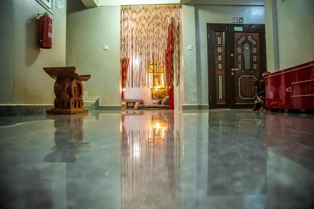 Homey Lodge Кумасі Екстер'єр фото